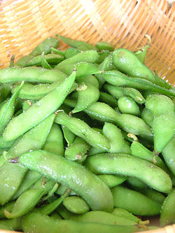 塩をまぶしただだちゃ豆 塩をまぶしただだちゃ豆