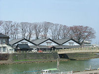 山居倉庫